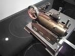Oude gebruikte stoommachine  met transmissie asje, Ophalen of Verzenden, Gebruikt, Groter dan 1:32