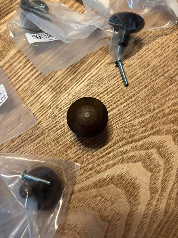 Donkere metalen meubelknoppen – industrieel, Huis en Inrichting, Kasten | Overige, Nieuw, Ophalen of Verzenden