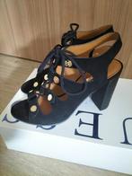 Guess Pumps, Ophalen of Verzenden, Zo goed als nieuw, Zwart