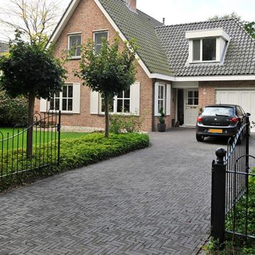 Waaltjes - Dikformaat - Nieuw gebakken bestrating SALE beschikbaar voor biedingen