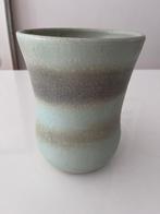 Mooie aardewerken vintage vaas groen/beige!, Antiek en Kunst, Antiek | Vazen, Ophalen of Verzenden