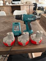 Makita Boormachine met 3 Accu's, Gebruikt, Variabele snelheid, Ophalen of Verzenden, Boor- en Schroefmachine