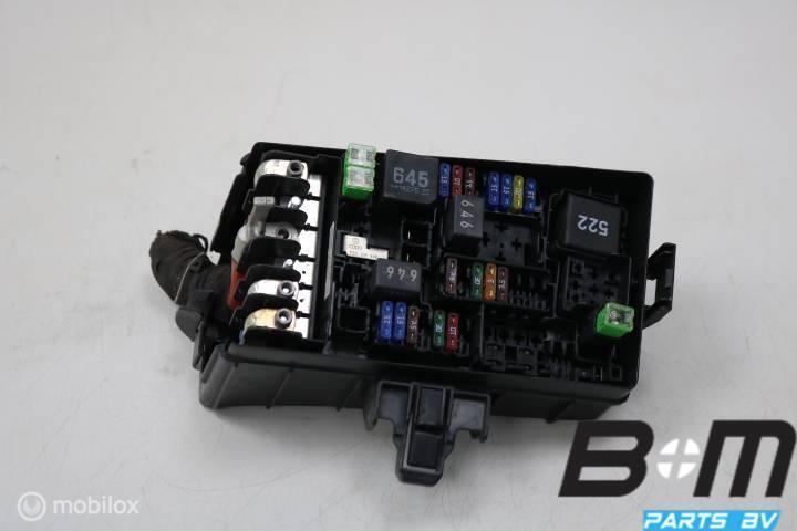 Zekeringkast diverse VW 5Q0907361C, Auto-onderdelen, Elektronica en Kabels, Gebruikt