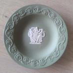 Vintage Wedgwood Sage Green Jasperware "Three Graces", Ophalen of Verzenden, Zo goed als nieuw, Kop en/of schotel