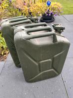 Stalen jerrycans 2 stuks, Ophalen, Gebruikt