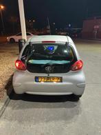 Toyota Aygo 1.0 met nieuwe koppeling, 4 stoelen, 68 pk, Origineel Nederlands, Bedrijf