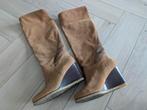 Prachtige cognac kleurige Ugg Australia laarzen maat 40, Kleding | Dames, Ophalen of Verzenden, Zo goed als nieuw, Bruin, Hoge laarzen