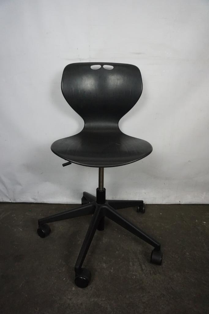 Ahrend bureaustoel kunststof werkstoel zwart | 9 stuks, Huis en Inrichting, Bureaustoelen, Gebruikt, Bureaustoel, Zwart, Ophalen of Verzenden