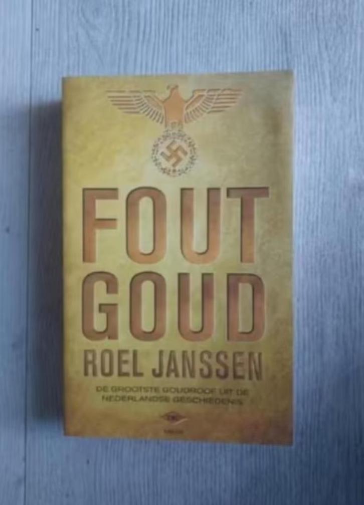 Fout Goud (goudroof) door R. Janssen, Boeken, Oorlog en Militair, Zo goed als nieuw, Tweede Wereldoorlog, Ophalen of Verzenden