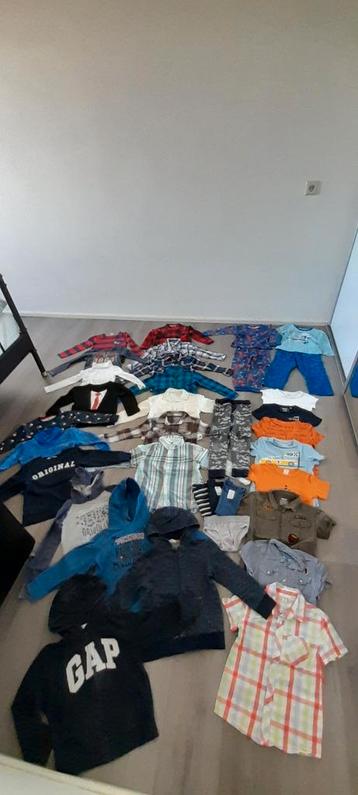 Te koop jongens kleding maat 110/116 beschikbaar voor biedingen