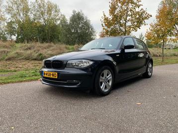 BMW 1-Serie 1.6 116I 5DR 2008 Zwart beschikbaar voor biedingen
