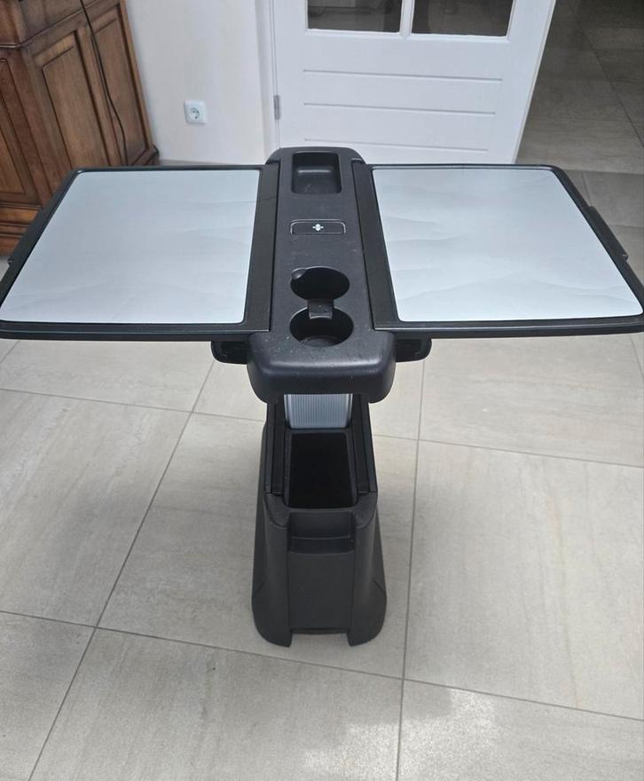 Klaptafel van Mercedes, Caravans en Kamperen, Camper-accessoires, Zo goed als nieuw, Ophalen of Verzenden