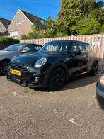 Mini 3-deurs (f56) 1.5 136pk Aut 2021 Zwart, Auto's, Mini, 136 pk, 4 stoelen, Zwart, Origineel Nederlands