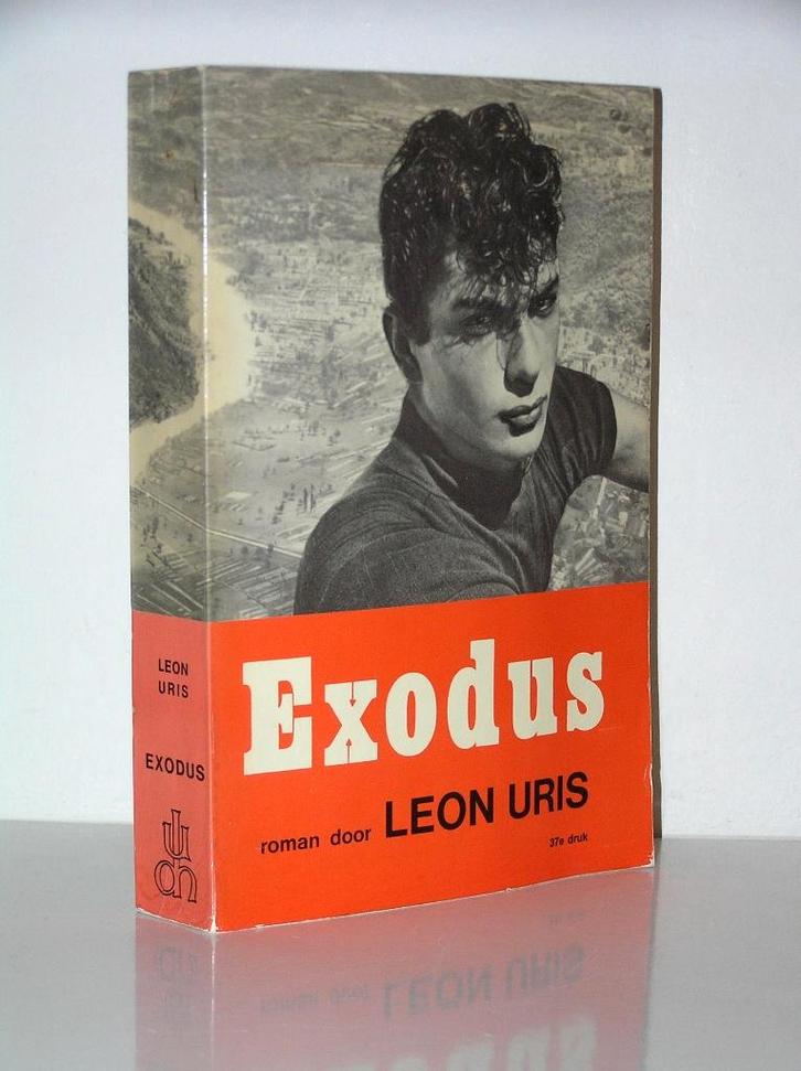 Leon Uris - Exodus (slanke paperback 37-ste druk), Boeken, Romans, Zo goed als nieuw, Ophalen of Verzenden