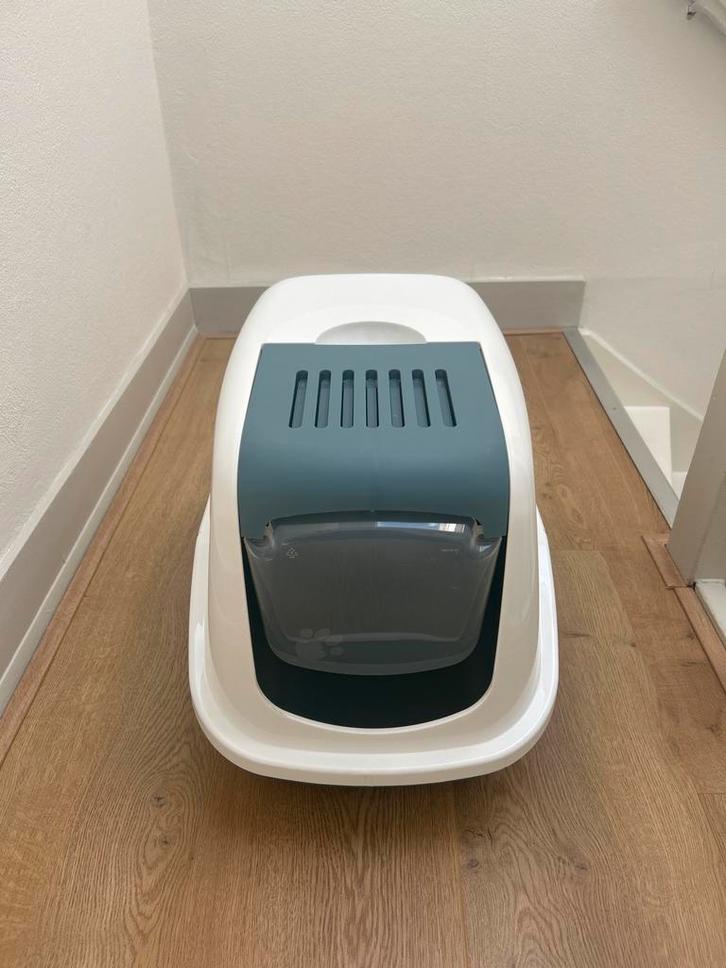 Kattenbak, Dieren en Toebehoren, Kattenbakken, Zo goed als nieuw, Gesloten, Ophalen