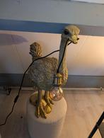 Leuke decoratie, struisvogel lamp, Huis en Inrichting, Ophalen, Struisvogel, Bryan, Zo goed als nieuw