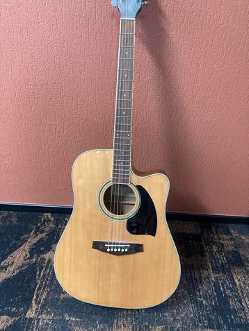 Ibanez Semi-Akoestische Gitaar beschikbaar voor biedingen