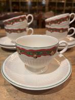 Wedgwood Queen's Ware Christmas Time Kop en Schotel (5 stuks, Ophalen of Verzenden, Zo goed als nieuw, Wedgwood, Kop(pen) en/of Schotel(s)