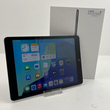 Apple iPad 9e Gen (2021) 64GB Wifi Space Gray | In doos | Me beschikbaar voor biedingen