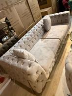 Beige 3-Zitsbank met Gouden Pootjes – Stijlvol & Comfortabel, 150 tot 200 cm, 75 tot 100 cm, Ophalen of Verzenden, Rechte bank