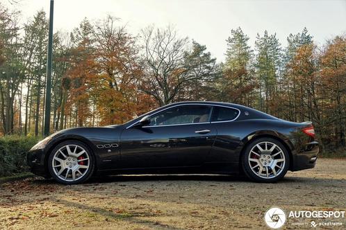 Maserati GranTurismo 4.2 Carbon Larini / Tubi Gran Turismo, Auto's, Maserati, Particulier, Granturismo, ABS, Airbags, Airconditioning