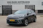 Kia e-Niro DynamicPlusLine 64 kWh / Carplay / Schuifdak / Ke, Gebruikt, Met garantie (alle), Leder en Stof, Origineel Nederlands