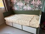 IKEA Hemnes Bedbank + Matras, Huis en Inrichting, Slaapkamer | Bedden, Ophalen, Wit, Tweepersoons, 80 cm