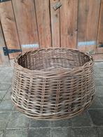 Kerstboommand kerstboom mand rok vergrijsd riet landelijk, Ophalen, Zo goed als nieuw