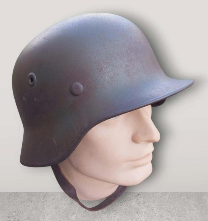Duitse WO2 M40 helmet, Verzamelen, Militaria | Tweede Wereldoorlog, Landmacht, Helm of Baret, Duitsland, Ophalen of Verzenden