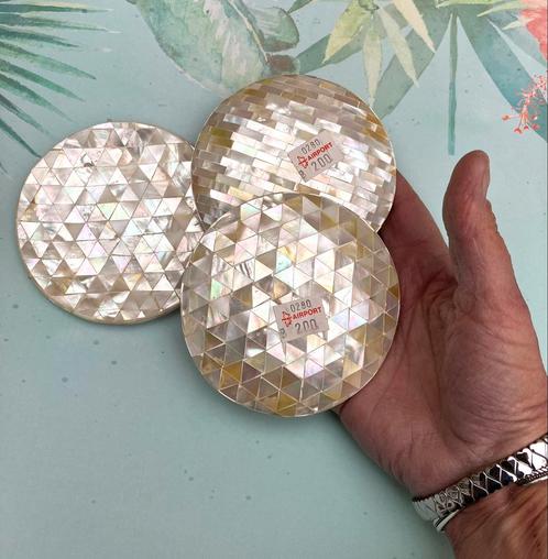 Onderzetters wit parelmoer onderzetter glas, Huis en Inrichting, Woonaccessoires | Onderzetters, Zo goed als nieuw, Glas of Kopje