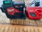 Milwaukee m12 3D laser met een accu 4ah en oplader, Ophalen, Zo goed als nieuw