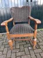 Oud houten leunstoel, Ophalen