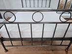 Metalen bed 1,40-2 meter met lattenbodem en matras, Huis en Inrichting, Ophalen, Tweepersoons, 140 cm, Zo goed als nieuw