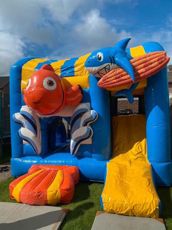 Springkussen multiplay nemo L te huur/huren, Hobby en Vrije tijd, Feestartikelen | Verhuur, Zo goed als nieuw, Overige, Ophalen