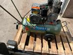 Creemers compressor 285L/m, Doe-het-zelf en Verbouw, Compressors, Ophalen, Gebruikt, 6 tot 10 bar, 25 tot 100 liter
