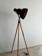 Vloerlamp metal hout loft, Huis en Inrichting, Lampen | Vloerlampen, Ophalen, Zo goed als nieuw, Loft, 150 tot 200 cm