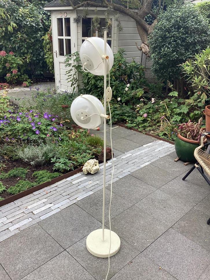 Retro jaren ‘ 70 vloerlamp, Huis en Inrichting, Lampen | Vloerlampen, Gebruikt, 150 tot 200 cm, Kunststof, Ophalen of Verzenden