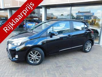 Toyota Yaris 1.3 VVT-i Aspiration | Navi | Design Pack beschikbaar voor biedingen