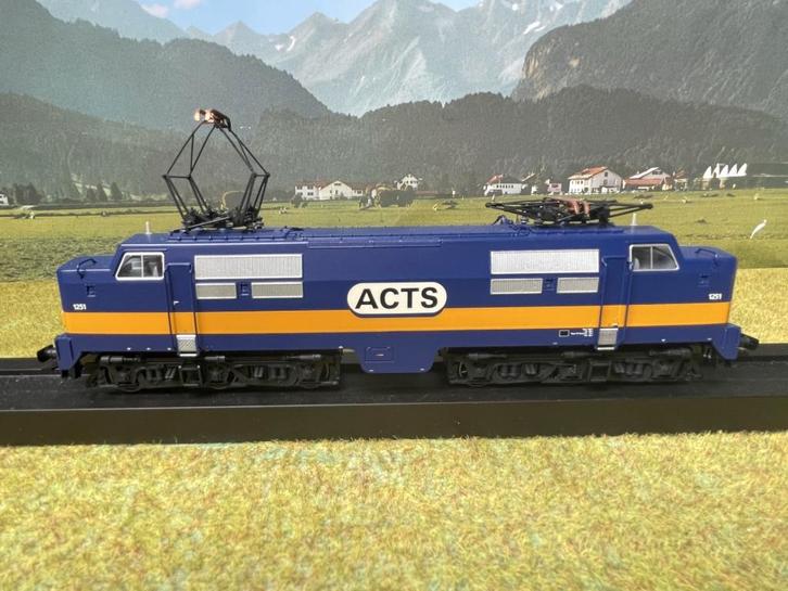 Märklin 37122 Zware E-Lok ACTS/NS 1251, Hobby en Vrije tijd, Modeltreinen | H0, Zo goed als nieuw, Locomotief, Wisselstroom, Märklin