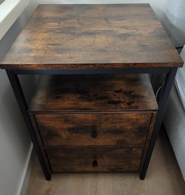 Vasagle nachtkast, NIEUW IN DOOS, Huis en Inrichting, Slaapkamer | Nachtkastjes, Nieuw, 55 tot 70 cm, Minder dan 45 cm, Overige materialen
