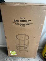 Trolley/ tafeltje met gehard glas., Huis en Inrichting, Tafels | Sidetables, Ophalen of Verzenden, Nieuw, 25 tot 50 cm, Rechthoekig