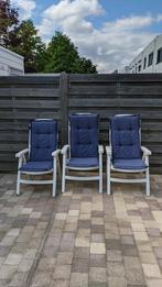 3 witte tuinstoelen met kussen, Ophalen, Gebruikt