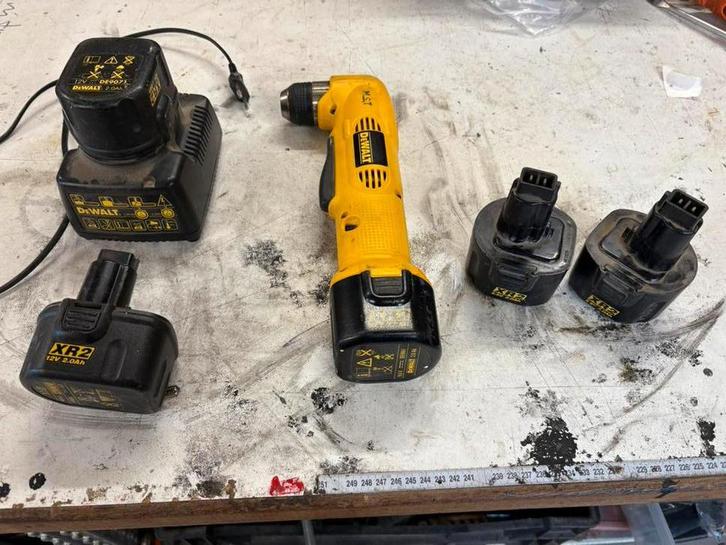 DeWalt Haakse boor/ schroeftol op accu  inc 3 accu’s +lader, Doe-het-zelf en Verbouw, Gereedschap | Boormachines, Gebruikt, Boormachine