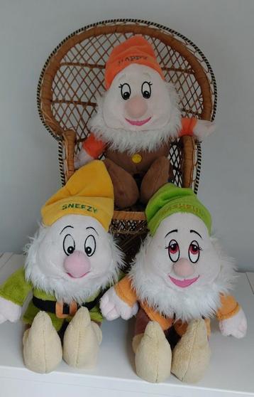 Dwergen knuffels - Disney Sneeuwwitje beschikbaar voor biedingen
