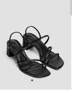 Leuke hakjes zwart maat 37 NIEUW, Zwart, Nieuw, Ophalen of Verzenden, Pull & Bear