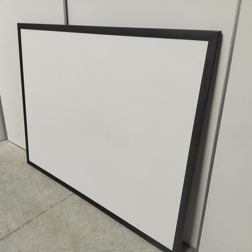 Mooi beamerbord voetbalscherm 170 x 130 cm   [ VAST SCHERM ], Audio, Tv en Foto, Beamers, Gebruikt
