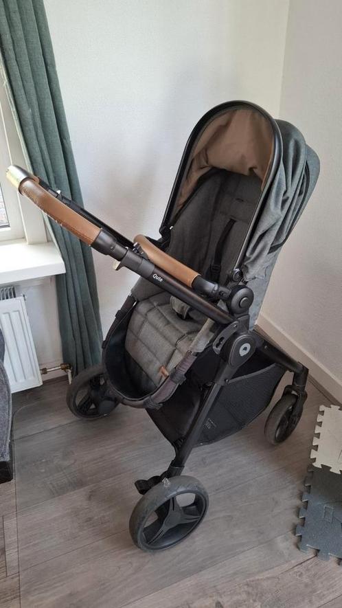 Qute kinderwagen 2 in 1, Kinderen en Baby's, Kinderwagens en Combinaties, Zo goed als nieuw, Overige merken, Ophalen