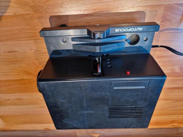 Dia Projector - Goed Werkend!, Witgoed en Apparatuur, Frituurpannen, Gebruikt, Ophalen of Verzenden