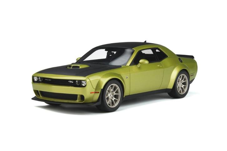 Dodge Challenger R/T Scat Pack Lichtgroen GT Spirit GT411, Hobby en Vrije tijd, Modelauto's | 1:18, Nieuw, Auto, Overige merken
