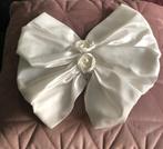 Mooie grote Strik voor Bruidje of Paspop, Kleding | Dames, Trouwkleding en Trouwaccessoires, Ophalen of Verzenden, Zo goed als nieuw